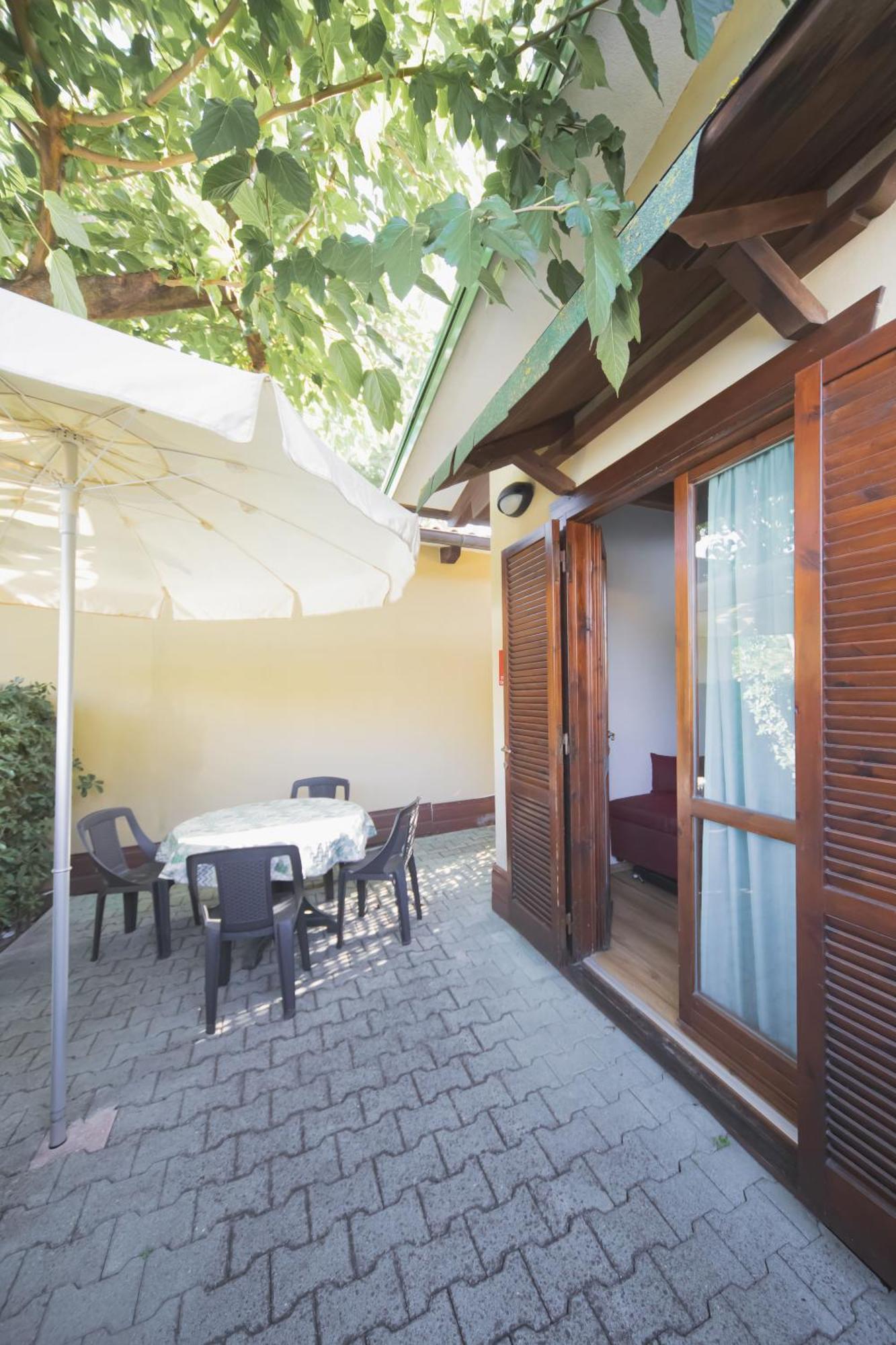Heliopolis Camping & Village Пинето Экстерьер фото